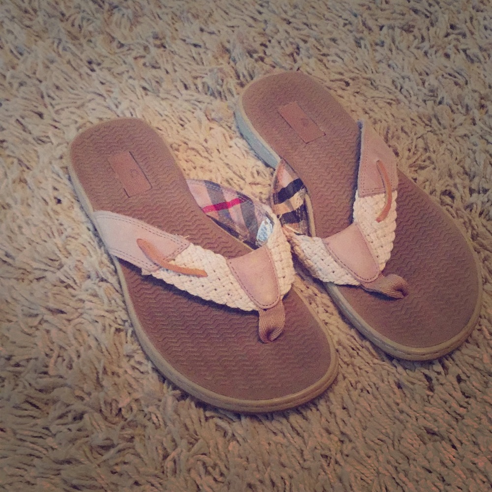 Women’s flip flops